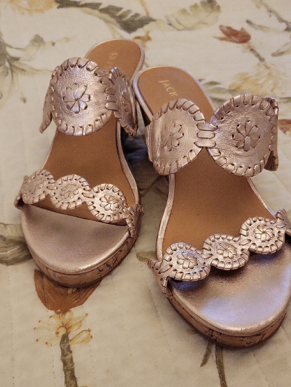 Jack Rogers Rose Gold Scalloped Slide Wedges